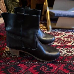 Sanita Black Leather Mules with Wooden Heel